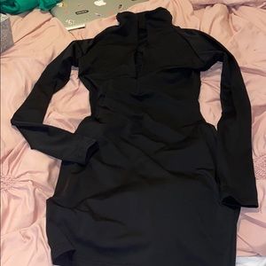 black thumb hole dress